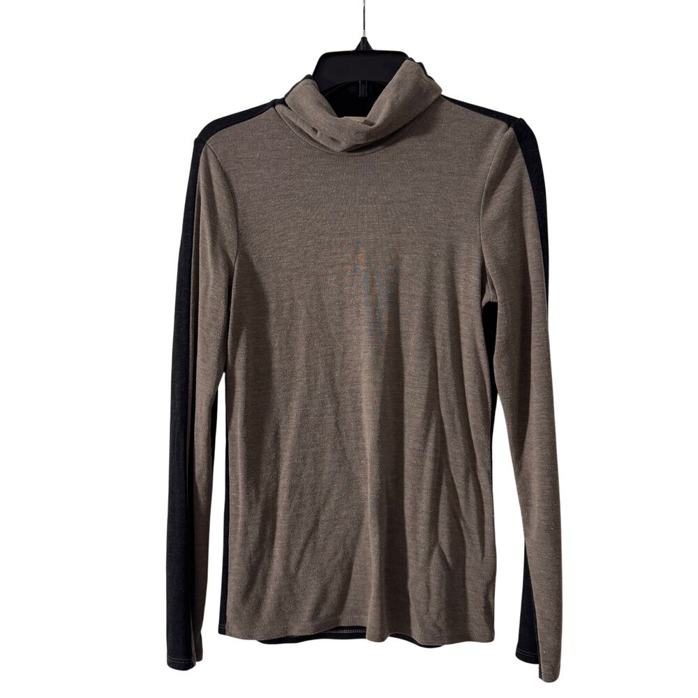 Ecru Two-Toned Turtleneck Top